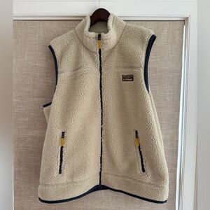 L.L. Bean Men’s Mountain Pile Fleece Vest NWT